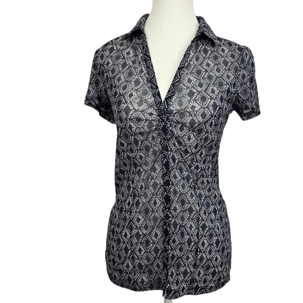 Esprit Lace Navy Geometric Design Sheer Button-Down Sz M Short Sleeve Blouse